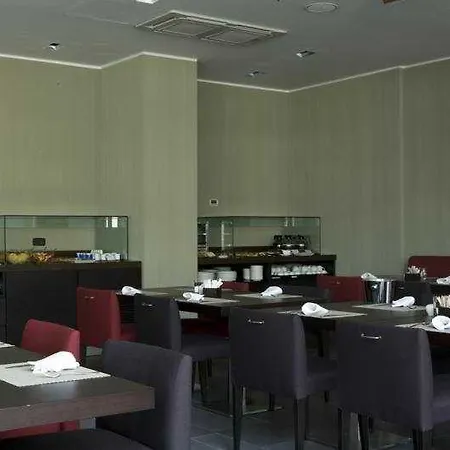 Hotel Nh Darsena