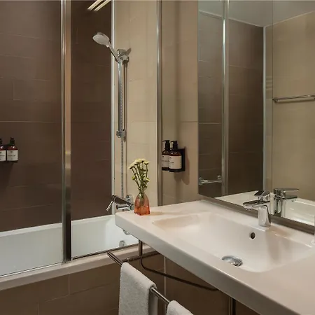 Hotel Nh Darsena 4*