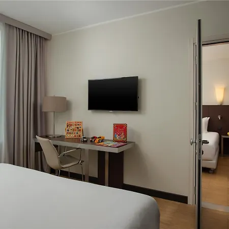 Nh Darsena Hotel 4*