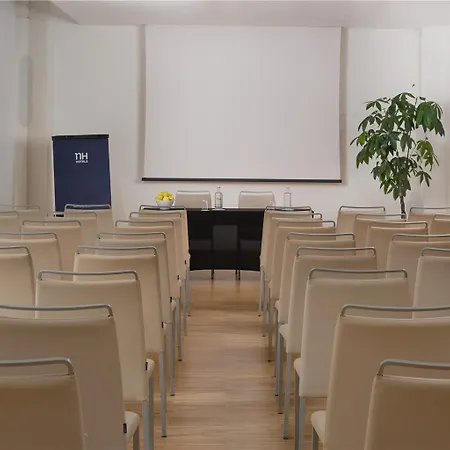 Nh Darsena Hotel Savona