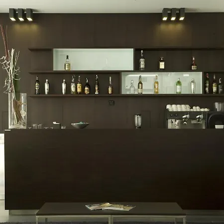Hotell Nh Darsena Savona
