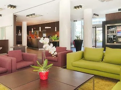 Hotell Nh Darsena 4*