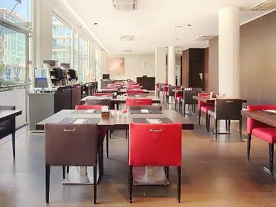 Hotell Nh Darsena 4*